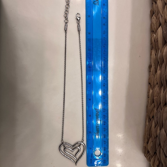 SOLD 💜Brighton Heart Necklace - Picture 2 of 3